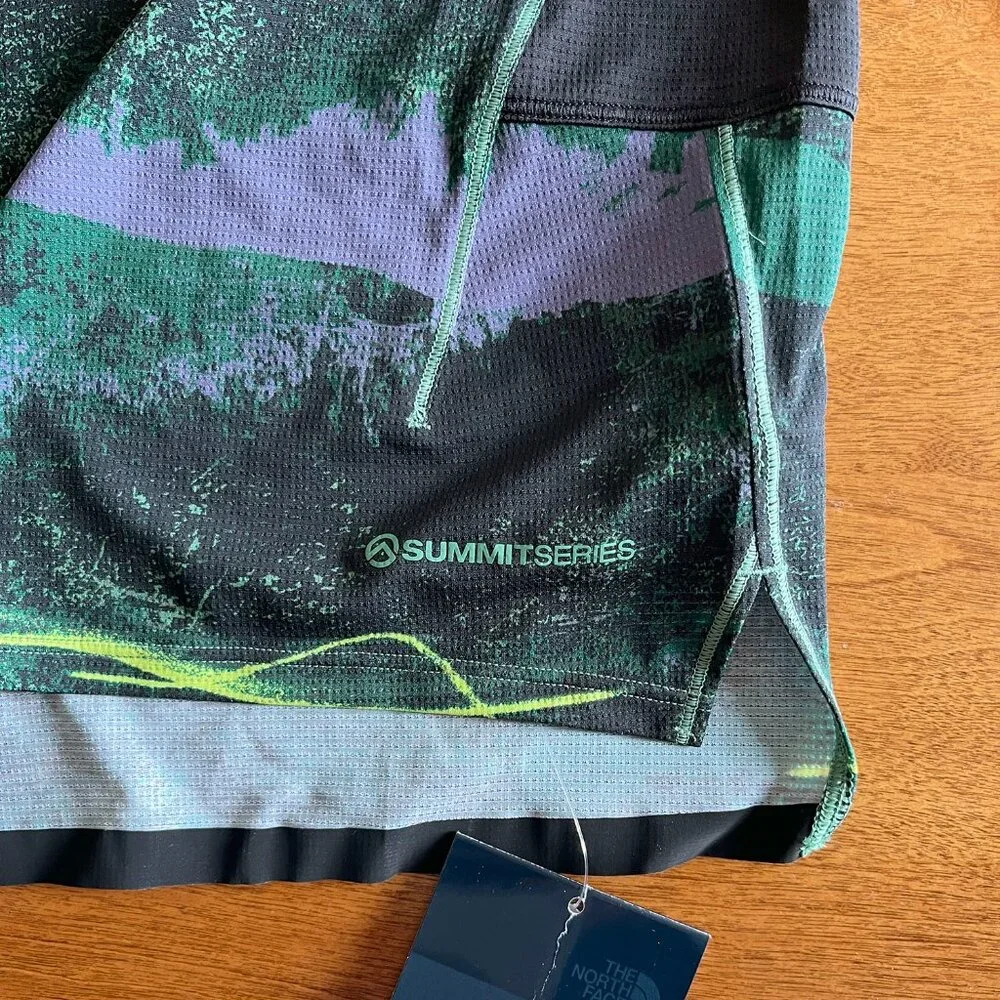 The North Face Summit Series run tee XS NWT